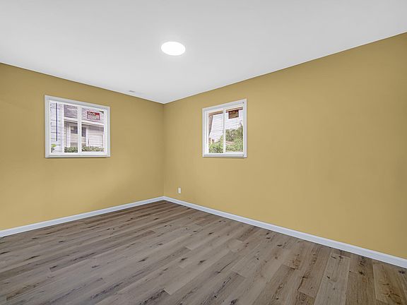 5th image of 840 Pierce St