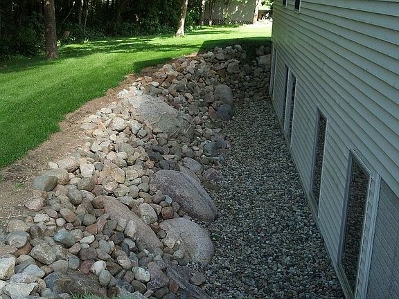 4th image of 21184 Fawn River Ct
