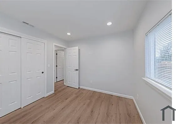 2 bed, 690 sqft, $3,000 — Photo 2