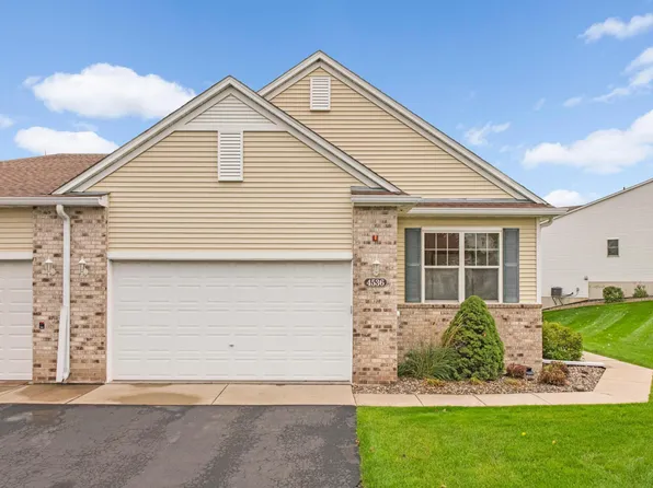 4536 Bloomberg Cir, Inver Grove Heights, MN 55076