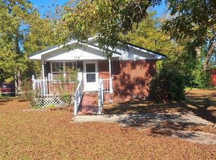 719 Edgar St, Marion, SC 29571