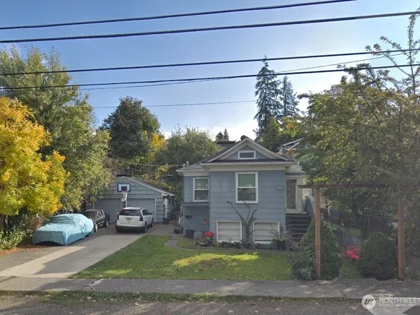 3852 Courtland Place S, Seattle, WA 98118