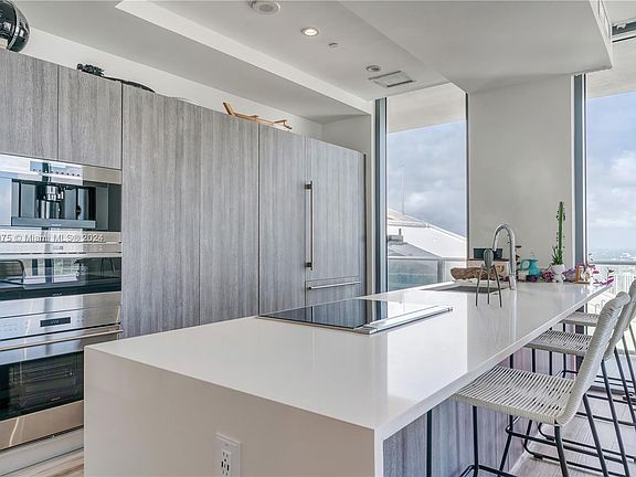 4th image of 801 S Miami Ave #5105