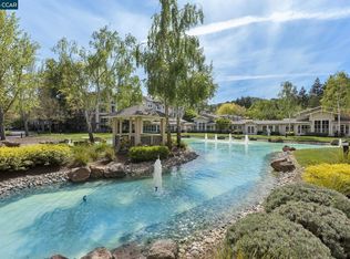 1840 Tice Creek Dr APT 2217, Walnut Creek, CA 94595