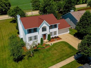 3512 Citadel Dr, Rockford, IL 61109