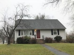 112 Deerfield Rd, Wayne, NJ 07470