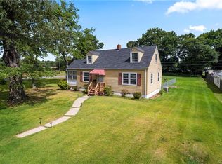 4 Huntsman Rd, Sandston, VA 23150