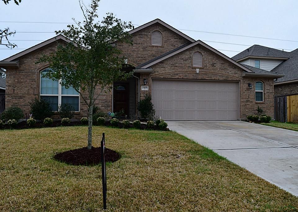 1st image of 21835 Venture Park Dr