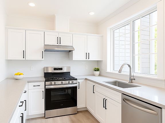 Fully remodeled kitchen with brand new appliances.