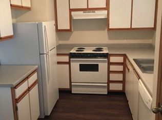 886 Harlow Rd #103, Springfield, OR 97477