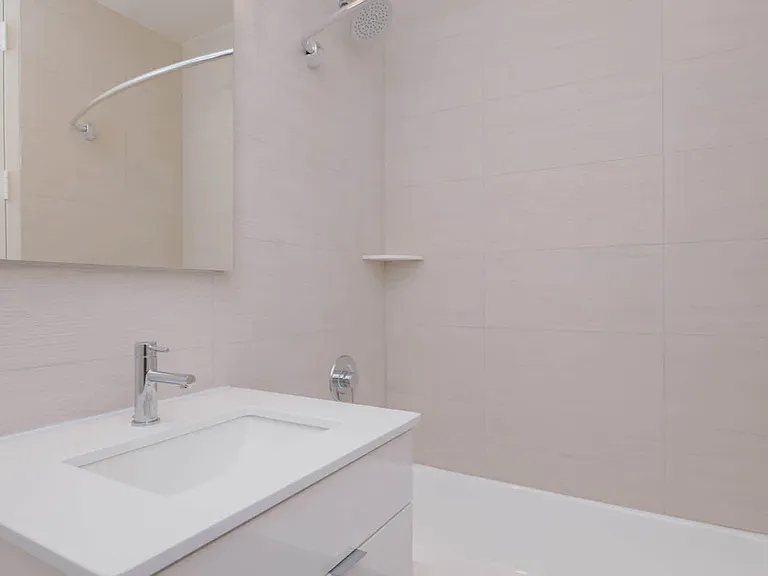 305 W 50th St #19C — Photo 11