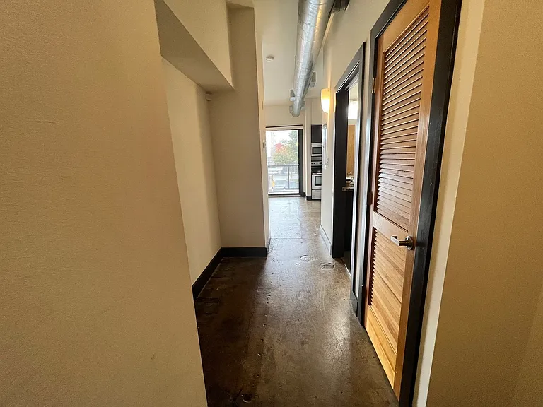 Mortons Apartments — Photo 10