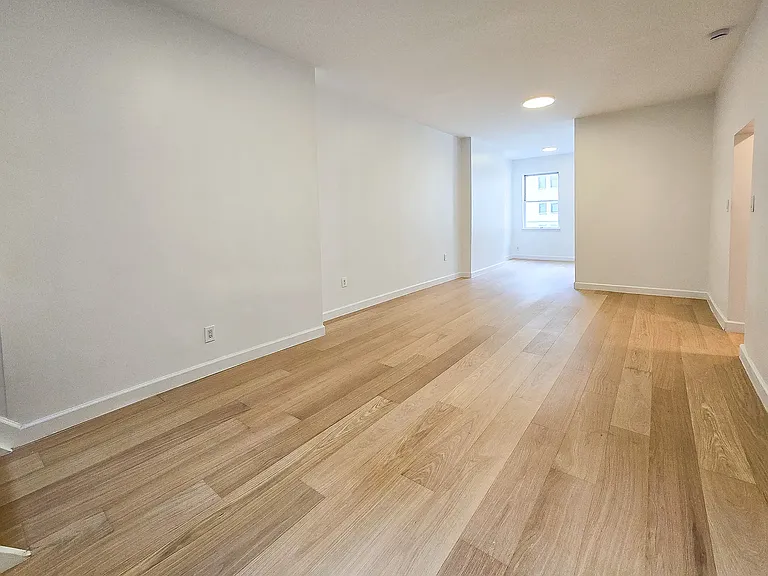 94 8th Ave #1 — Photo 17
