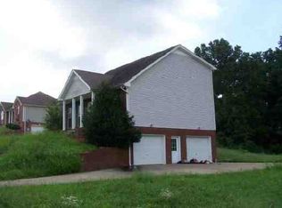 1072 Heatherwood Rd, Pleasant View, TN 37146