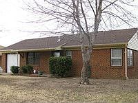 1st image of 1111 SW 42nd St