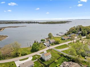 180 Masons Island Rd, Mystic, CT 06355
