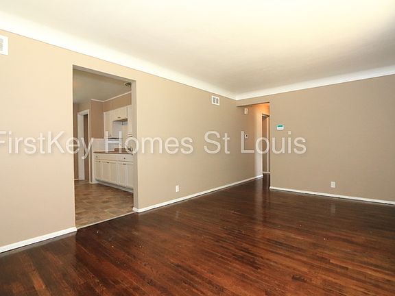 4th image of 4217 Smithfield Pl