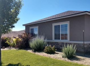 401 Moab Ln, Dayton, NV 89403