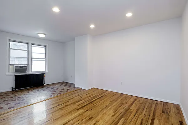 Rented by Compass | media 16