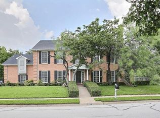 3204 Hidalgo St, Irving, TX 75062