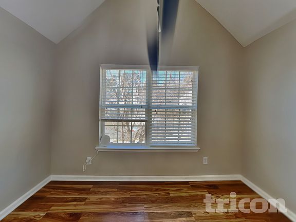 3rd image of 2737 Trellis Oaks Dr SW