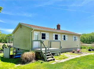 34 Huntley Ct, Niantic, CT 06357