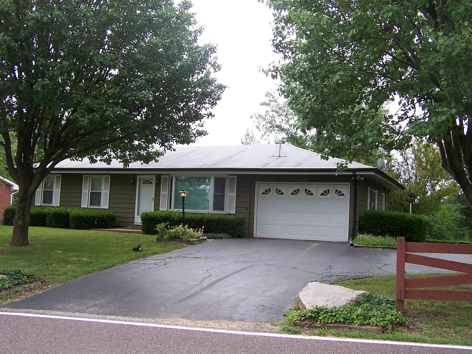 5212 Hunning Rd photo 1