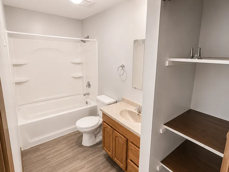 4007 Heritage Rd — Photo 5