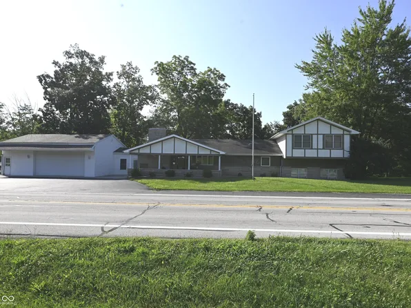826 E Beech St, Osgood, IN 47037