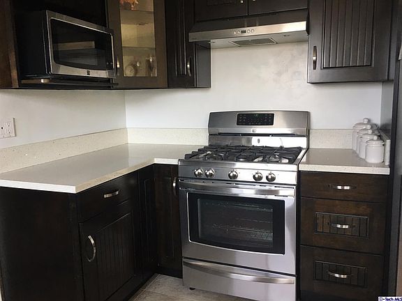 4th image of 638 Atkins Dr
