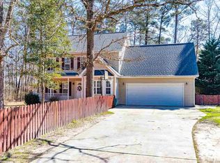 1104 Meadow Wood Dr, Fuquay Varina, NC 27526