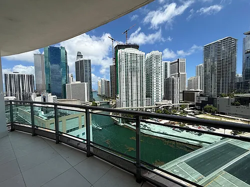 350 S Miami Ave Photo 1