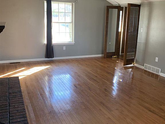 5th image of 2521 Stonebridge Ln