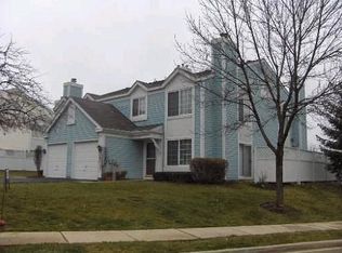 441 Benjamin Franklin Ct, Aurora, IL 60504