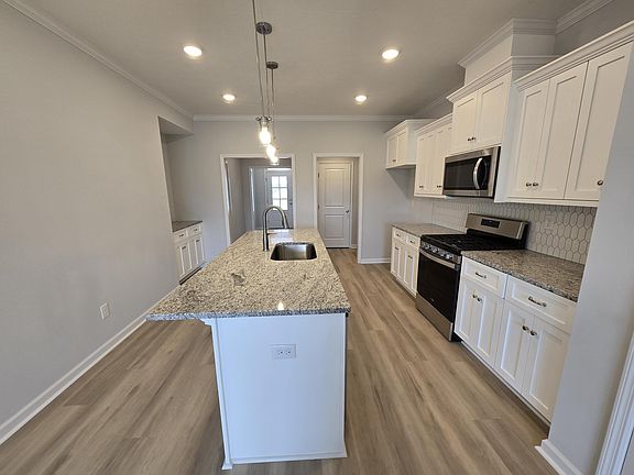 4th image of 2364 Bundoran Drive