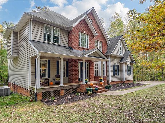 3rd image of 5323 Woodstone Ct