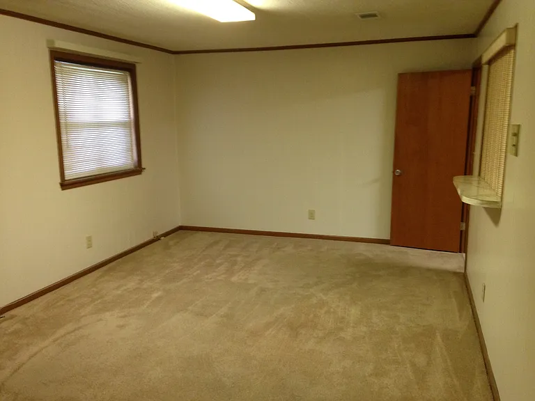 6906 Olsen Rd — Photo 6