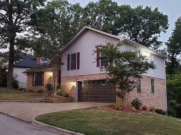 2nd image of 1 Pine Way Ct #1