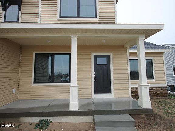 3rd image of 6467 Alward Dr