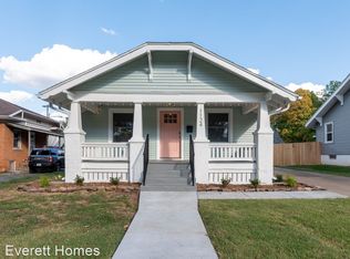 1124 S Roanoke Ave, Springfield, MO 65807