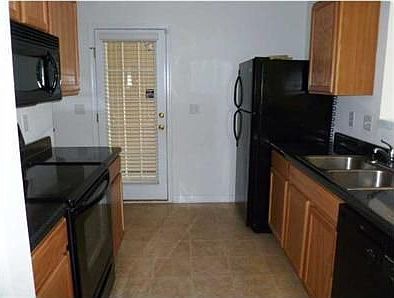 4th image of 1200 Vistiana Dr