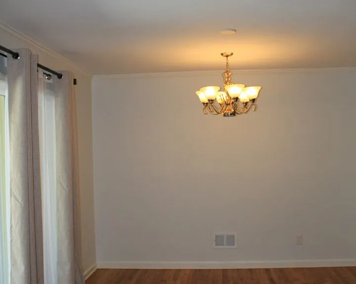 916 Stanton Dr — Photo 11