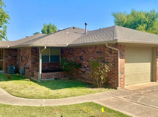 217 E Lincoln Ave, Edmond, OK 73034