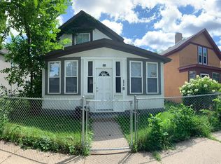 2513 12th Ave S, Minneapolis, MN 55404