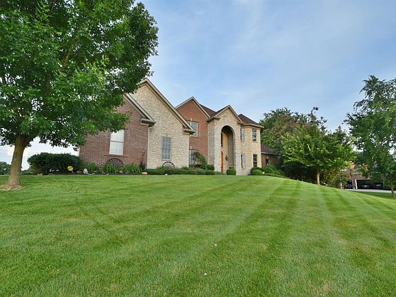 3rd image of 309 Eagle Dr