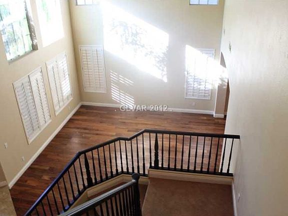 3rd image of 312 Pleasant Summit Dr