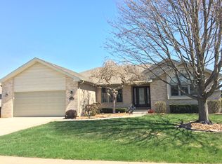 1228 Vantage Ln, Bourbonnais, IL 60914
