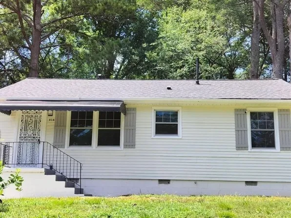 616 Center Hill Ave NW, Atlanta, GA 30318