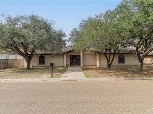 2306 Briarwood Dr, Mission, TX 78574