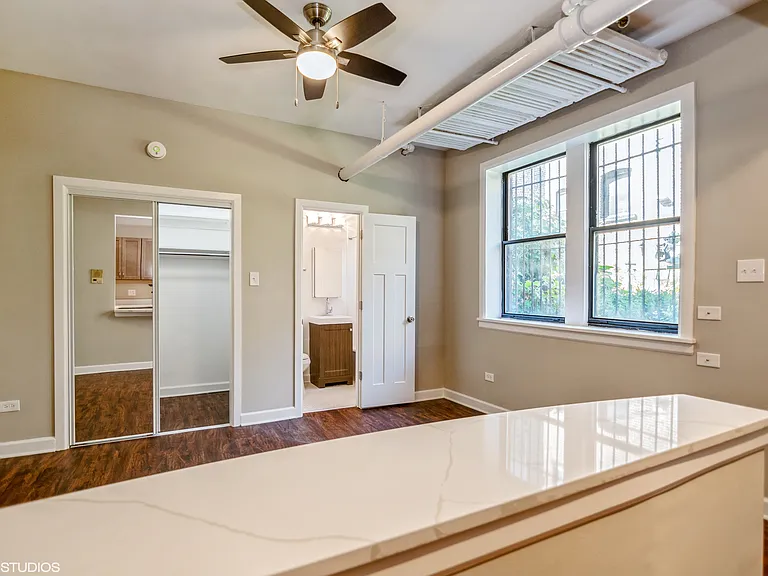 644 W Wrightwood — Photo 25